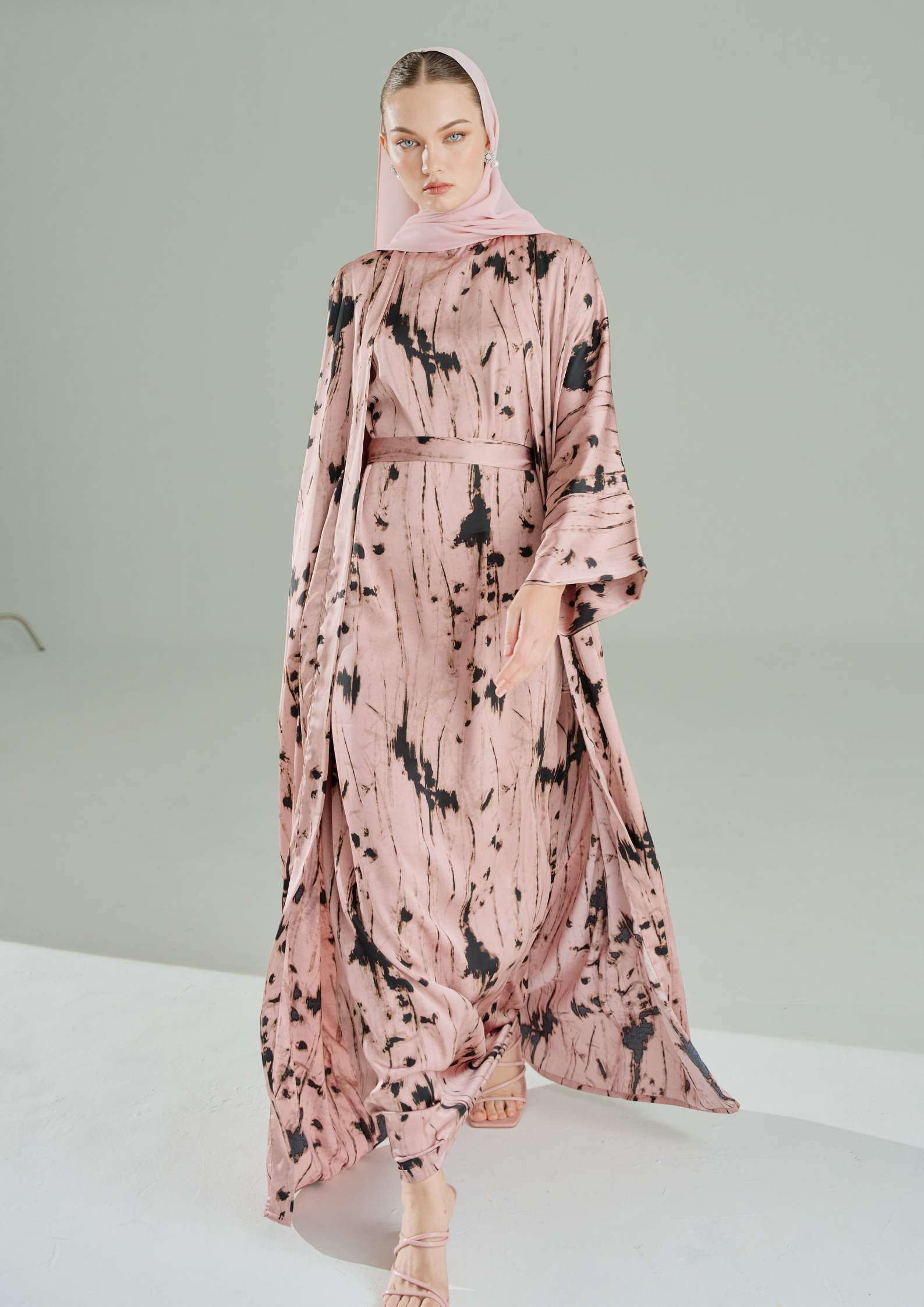 Yasmeen in Dusty Mauve – FuzanaM.